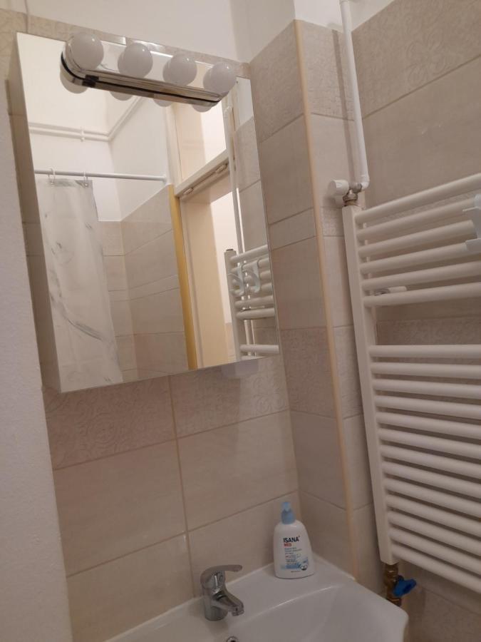 Apartament Shadowlily