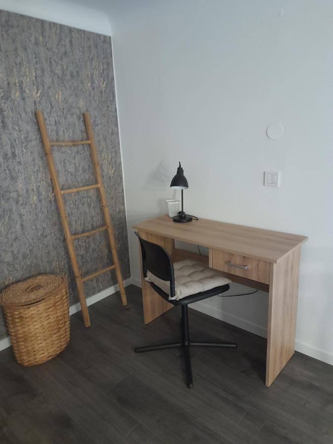 Shadowlily Apartmán